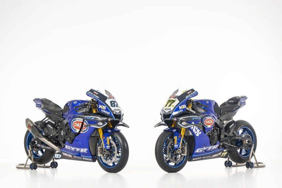 SBK: Yamaha si presenta: ecco le R1 di Jonathan Rea e Andrea Locatelli