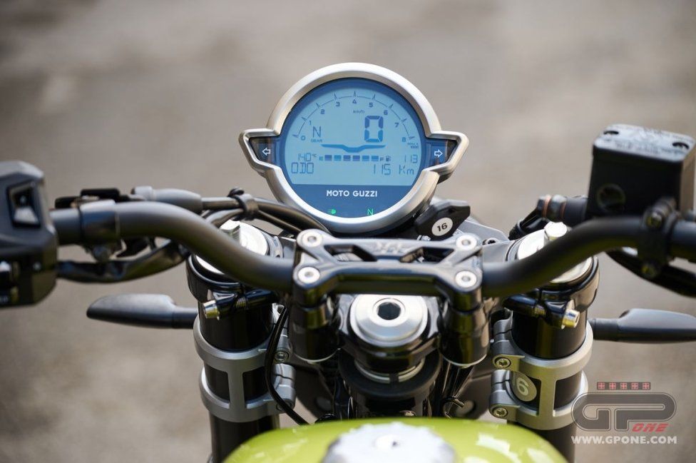Moto - Test: PROVA moto Guzzi V7 Sport 2025: cambio d'abito