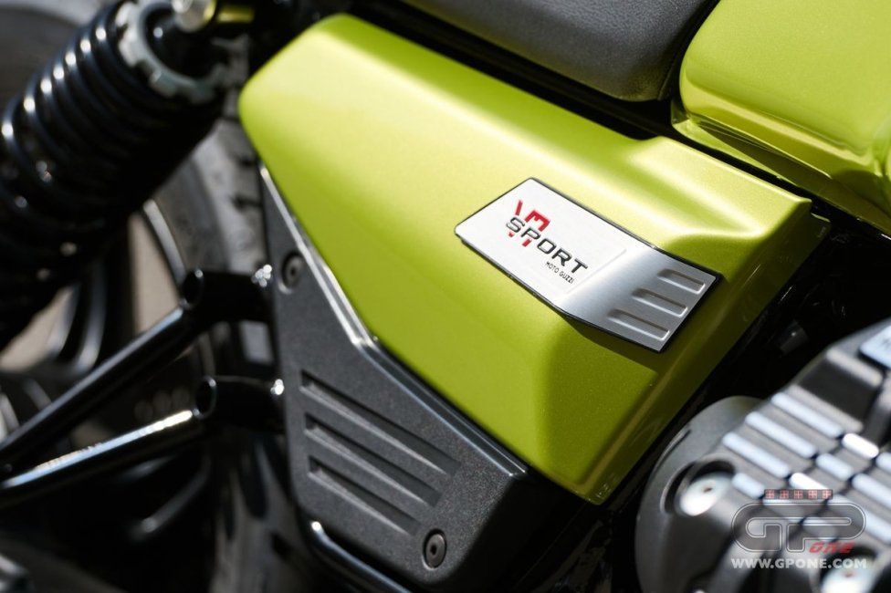 Moto - Test: PROVA moto Guzzi V7 Sport 2025: cambio d'abito