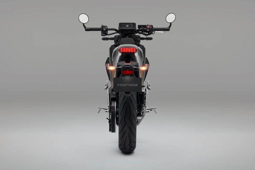 Moto - News: Honda WN7: ecco la prima moto elettrica della Casa dell’Ala