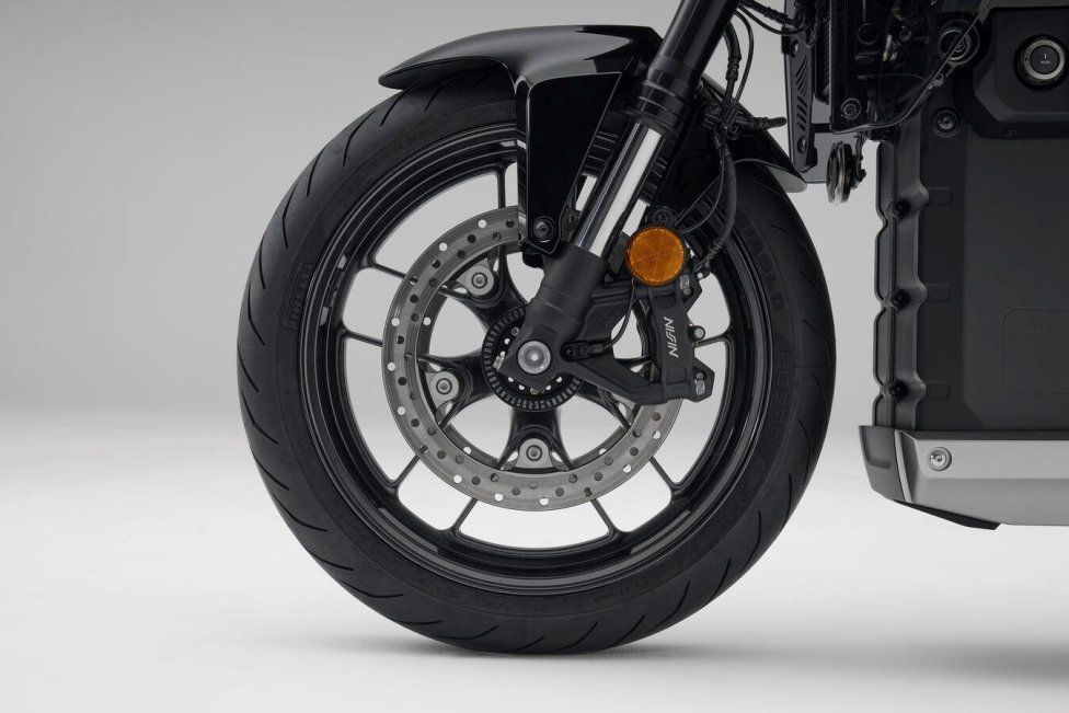 Moto - News: Honda WN7: ecco la prima moto elettrica della Casa dell’Ala