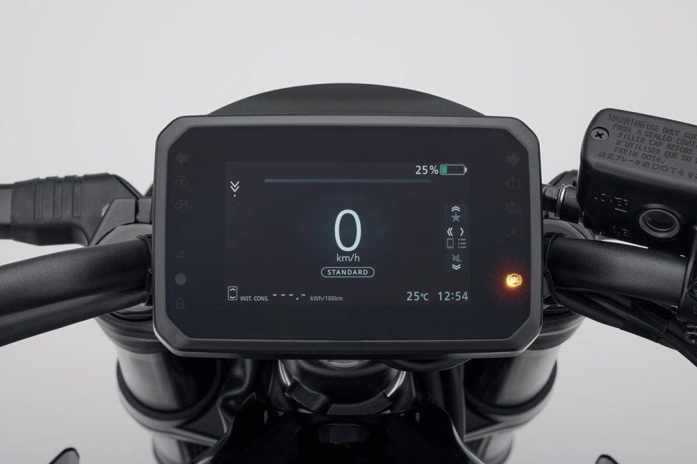 Moto - News: Honda WN7: ecco la prima moto elettrica della Casa dell’Ala