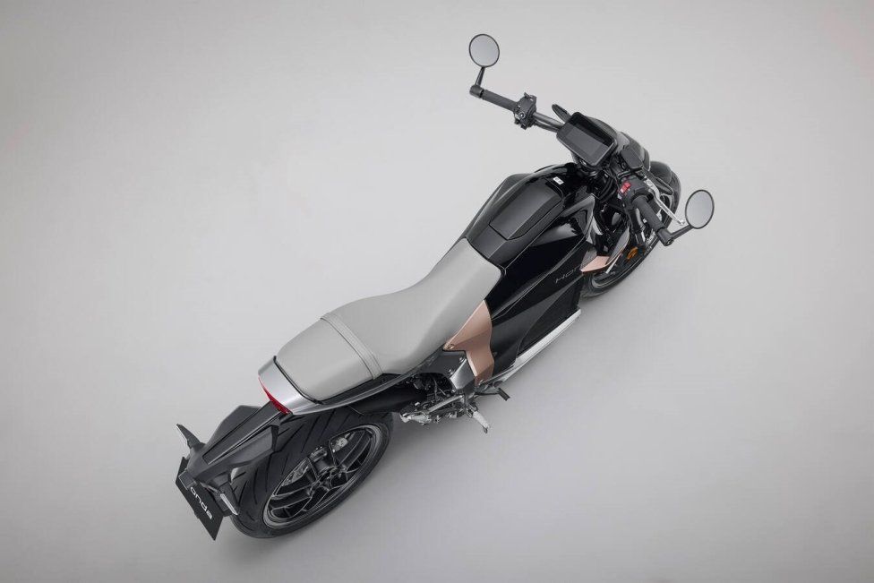 Moto - News: Honda WN7: ecco la prima moto elettrica della Casa dell’Ala