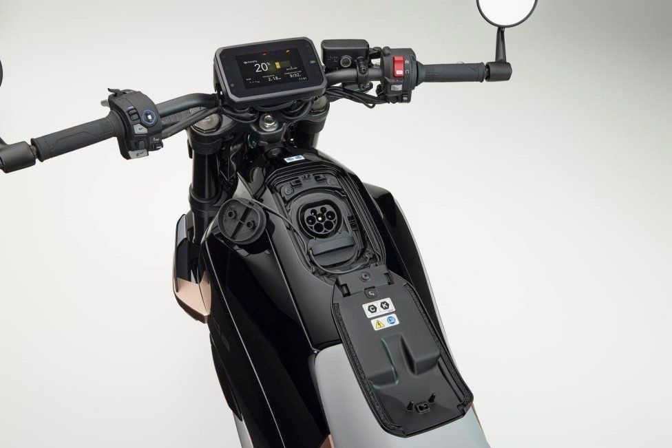 Moto - News: Honda WN7: ecco la prima moto elettrica della Casa dell’Ala