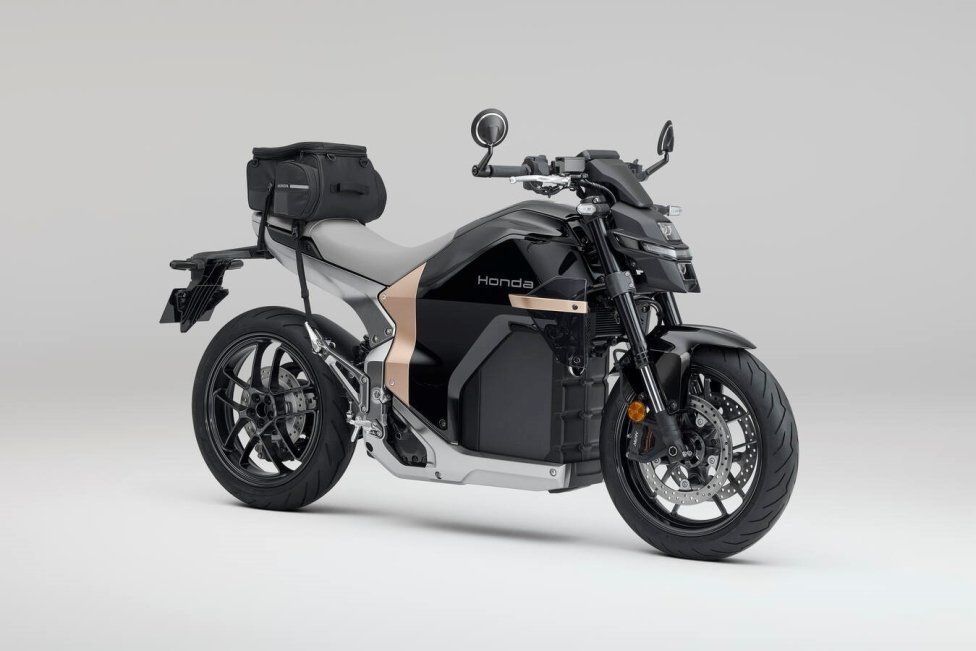 Moto - News: Honda WN7: ecco la prima moto elettrica della Casa dell’Ala