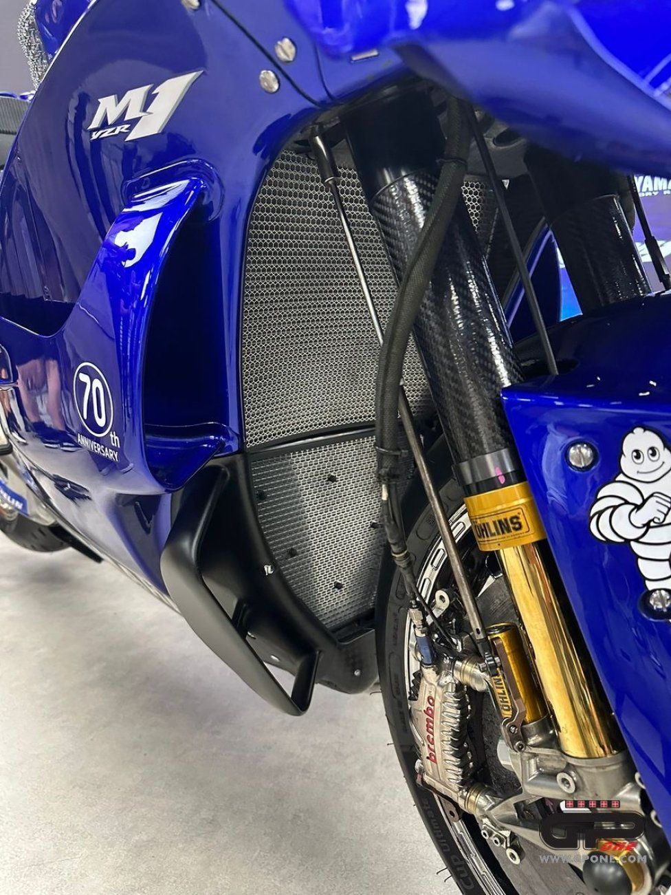 MotoGP: Yamaha unveils the M1 V4 in the Misano paddock: here are the first images
