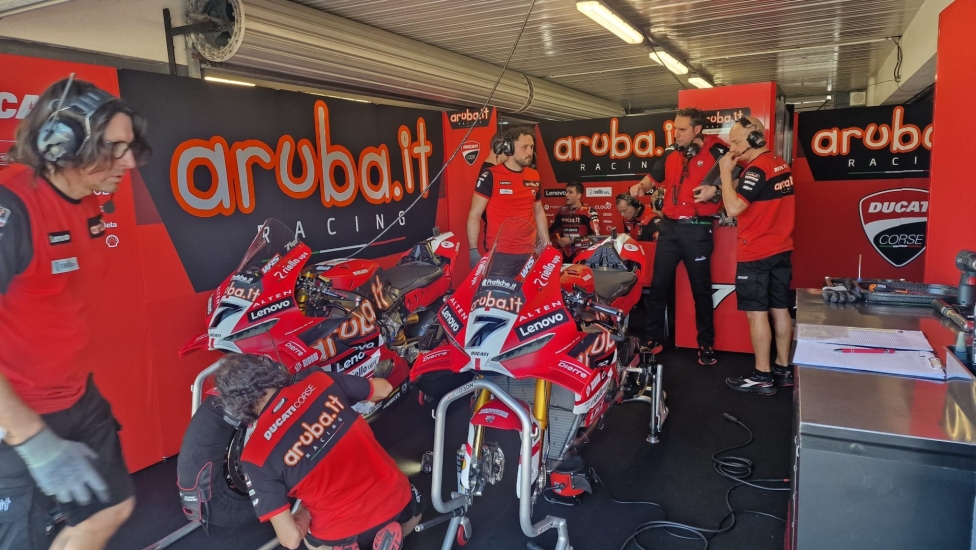 WSBK: Bulega incontenibile a Phillip Island, Bassani 2° stupisce con Bimota!