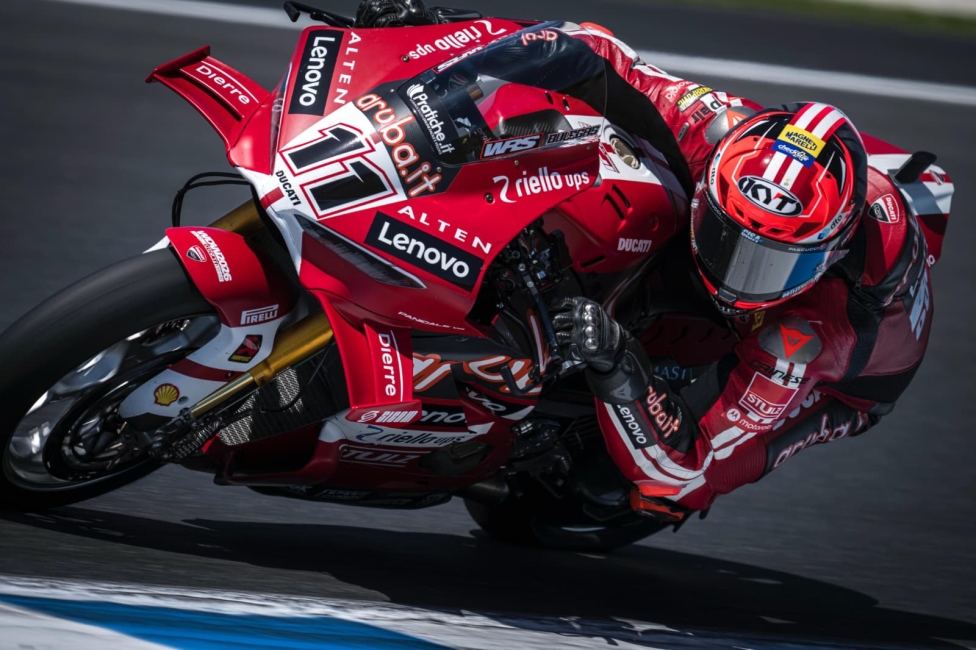 WSBK: Bulega incontenibile a Phillip Island, Bassani 2° stupisce con Bimota!
