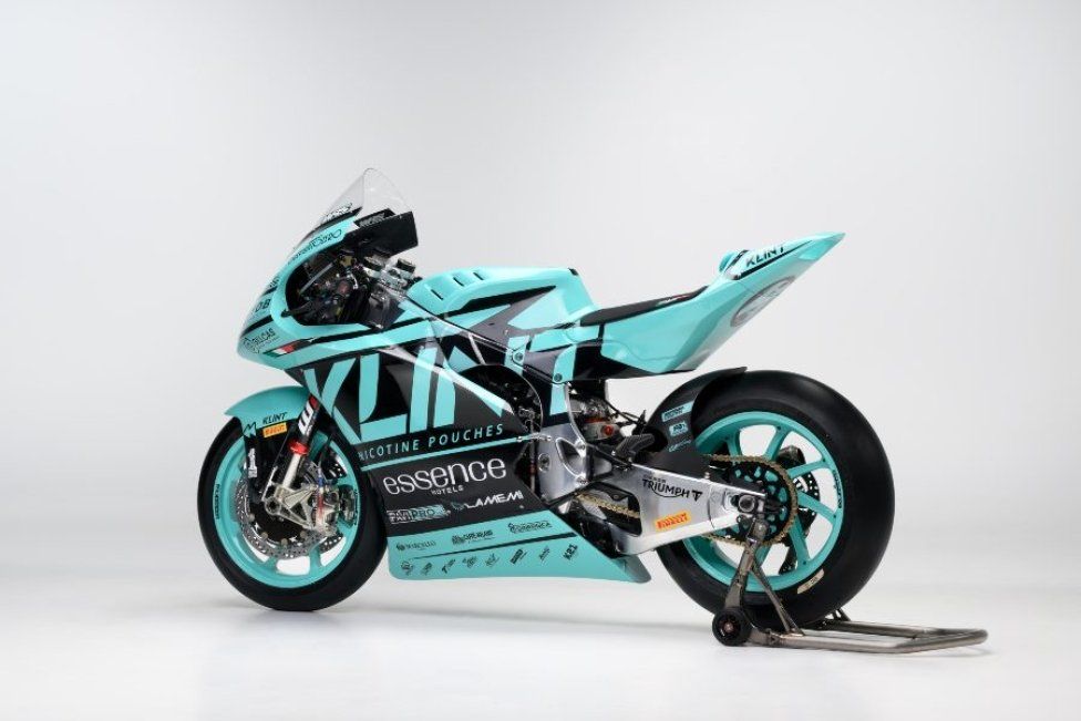 Moto2: Forward Racing presenta su nueva moto en Milán, con muchas novedades técnicas