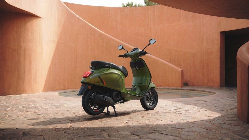 Moto - Scooter: Vespa Primavera e Vespa Sprint S MY26: più stile, più comfort e più tecnologia 