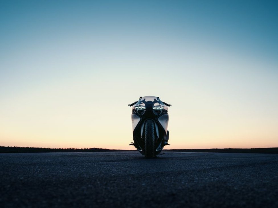BMW Motorrad: “BMW Motorrad Vision K18” al Concorso d’Eleganza Villa d’Este