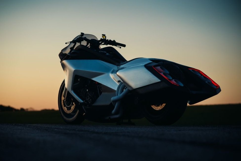 BMW Motorrad: “BMW Motorrad Vision K18” al Concorso d’Eleganza Villa d’Este