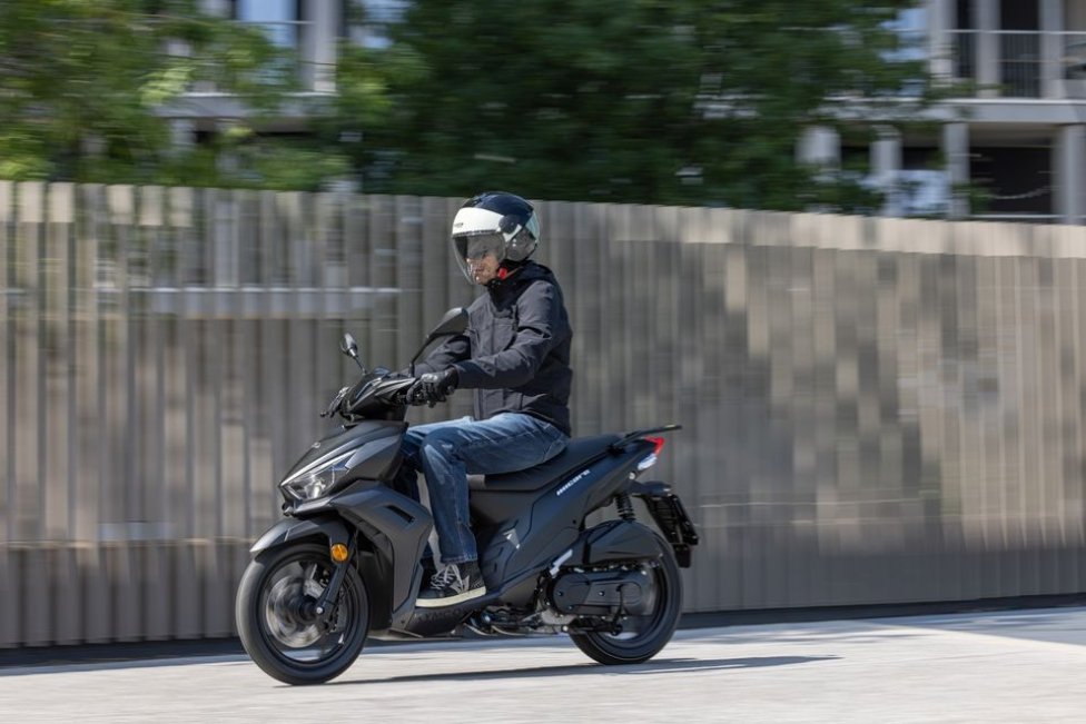 Kymco Micare: lo scooter 125 cittadino antitraffico