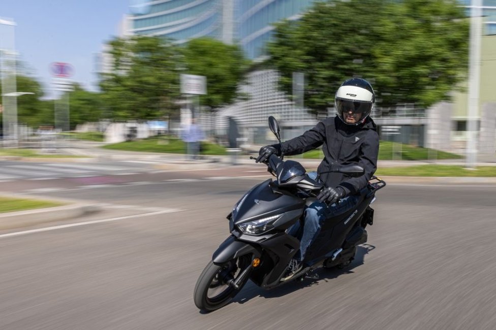 Kymco Micare: lo scooter 125 cittadino antitraffico
