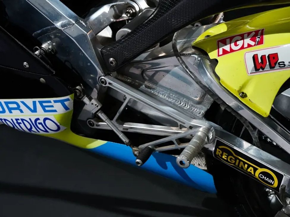 La Aprilia-AGV della primera victoria de Valentino Rossi a la venta por 150.000 €