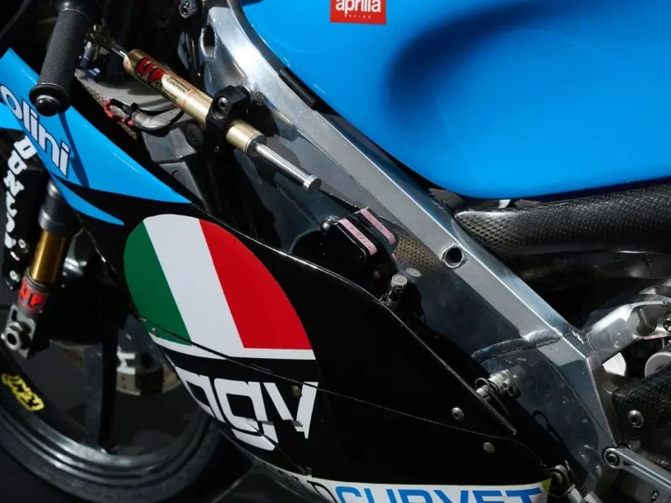 La Aprilia-AGV de la primera victoria de Valentino Rossi a la venta por 150.000 €