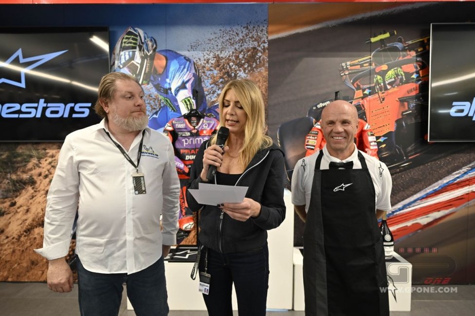 Master of Hospitality: cena al buio in Alpinestars con Jorge Martin alla guida