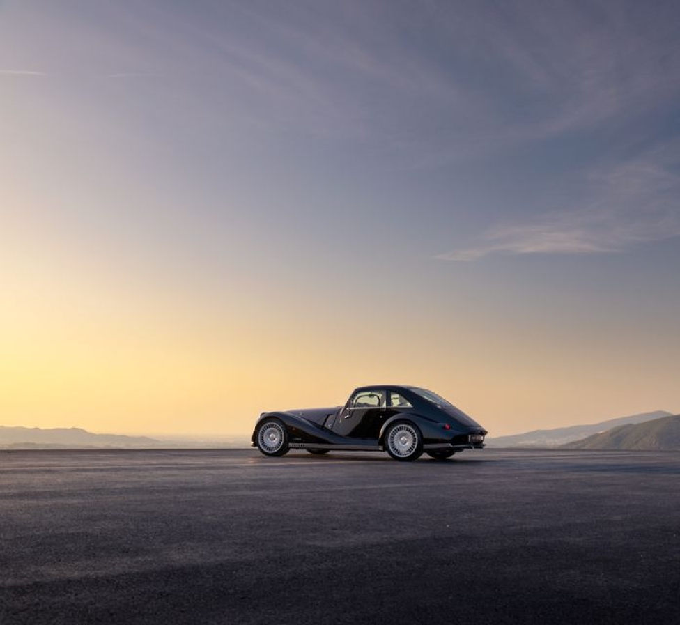 Morgan svela l’esclusiva Midsummer Coupé