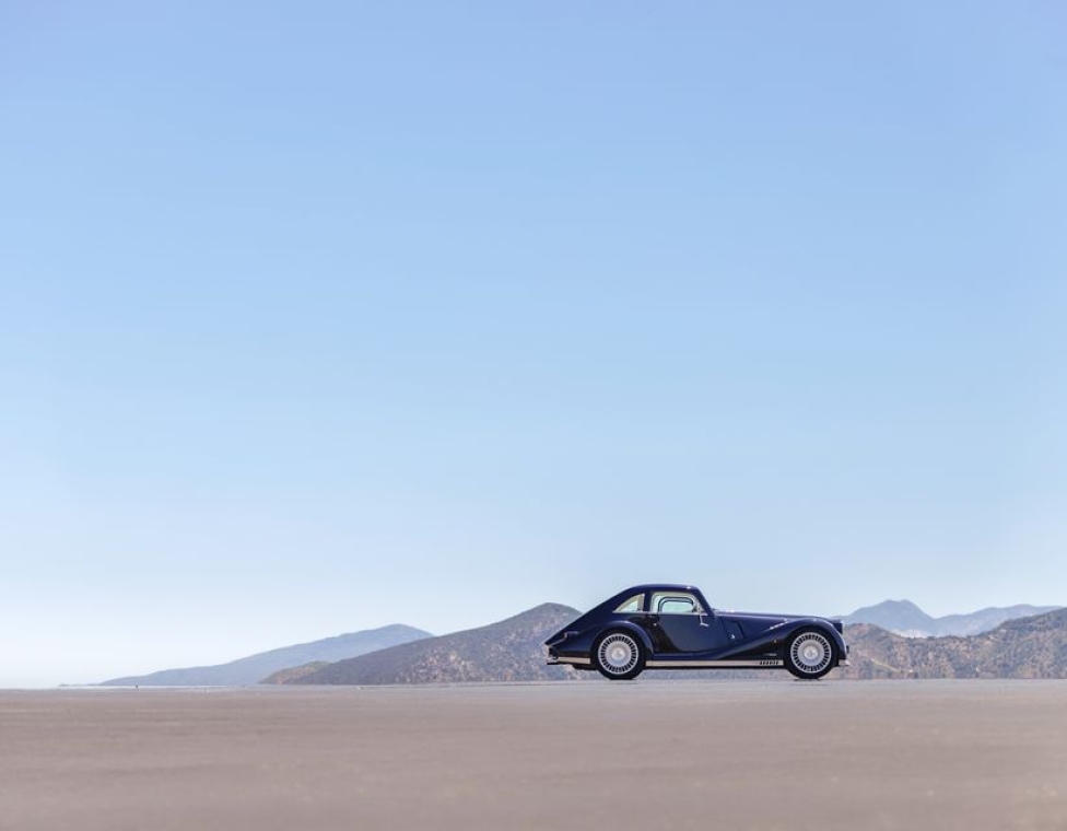 Morgan svela l’esclusiva Midsummer Coupé