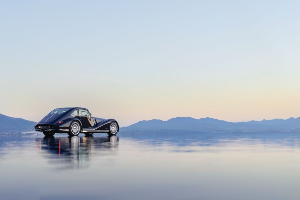 Morgan svela l’esclusiva Midsummer Coupé