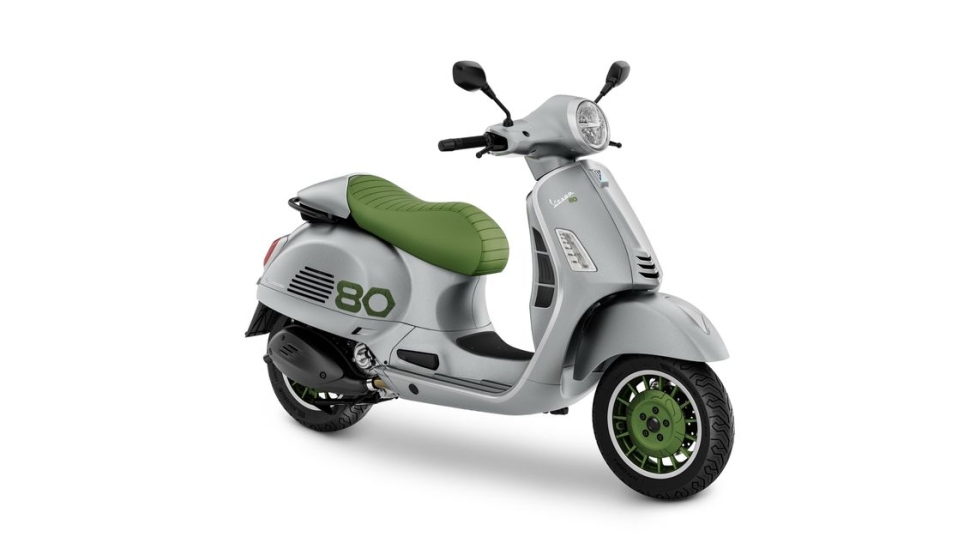 Vespa “Edisi Ke-80”: edisi koleksi, hanya diproduksi sebanyak 1.946 unit