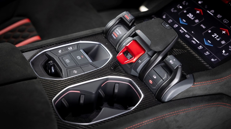 Lamborghini Urus SE Performante: il Super SUV al suo apice