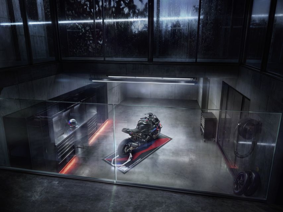 BMW Motorrad per il model year 2027: non solo colori!