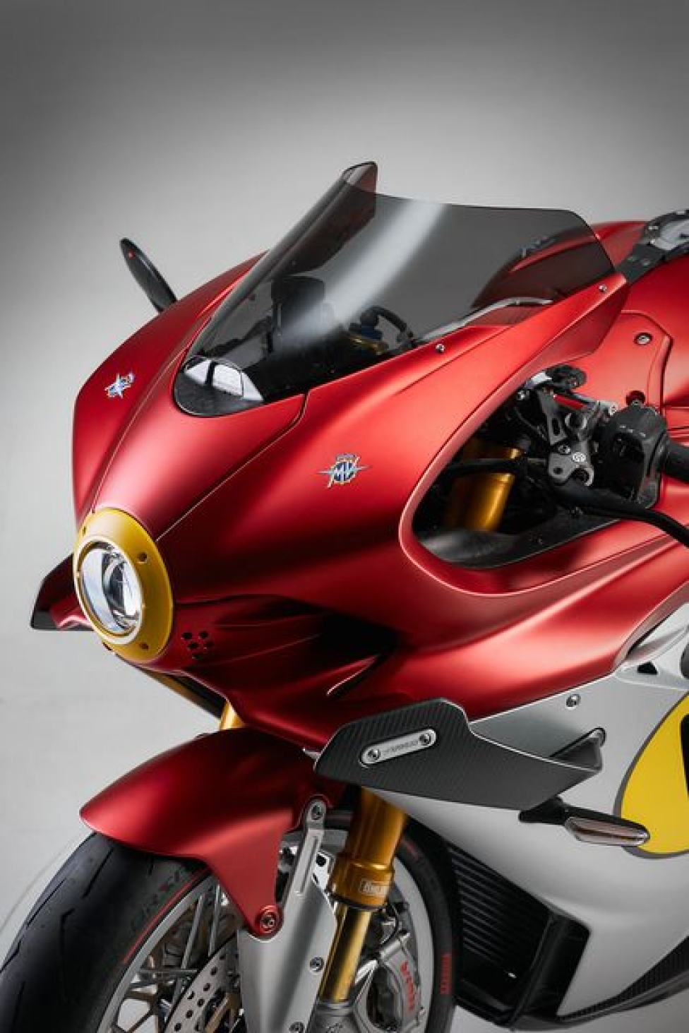 MV Agusta: ingegneria e materiali pregiati