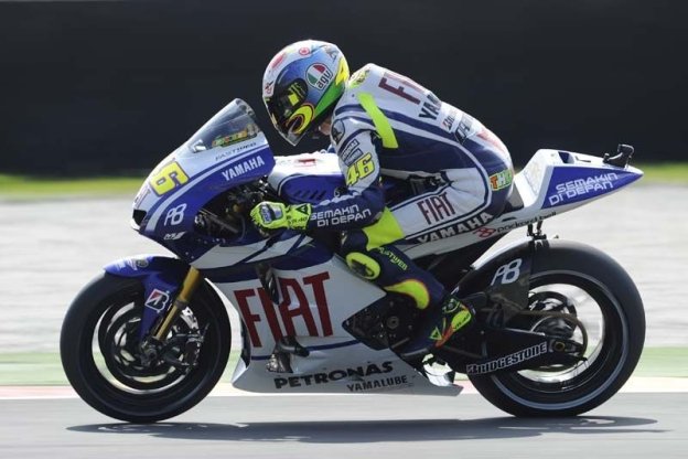 Moto - News: Yamaha 46 ai box: perché è un errore