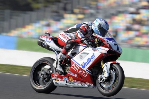 Moto - News: SBK: Checa anche nel warm up! 