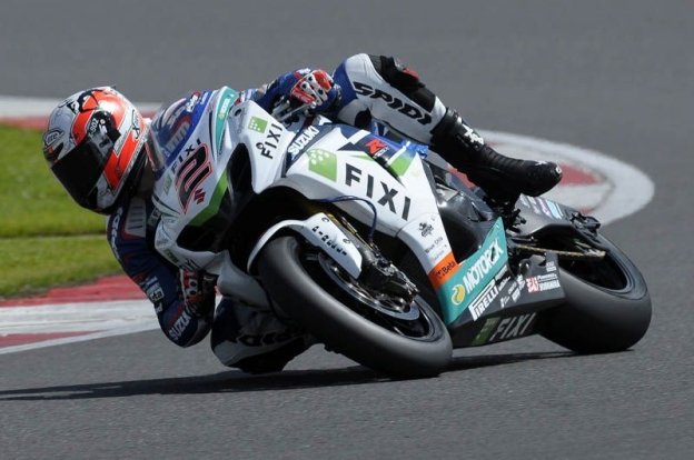 SBK: SBK: libere a Camier, Biaggi in terra