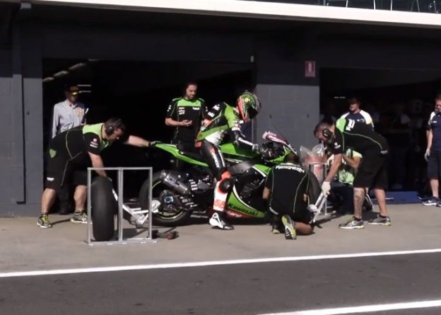 La Superbike fa il Pit-Stop come la F.1