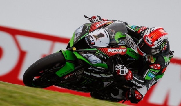 SBK Gara1: Rea cala il suo poker d'Assen