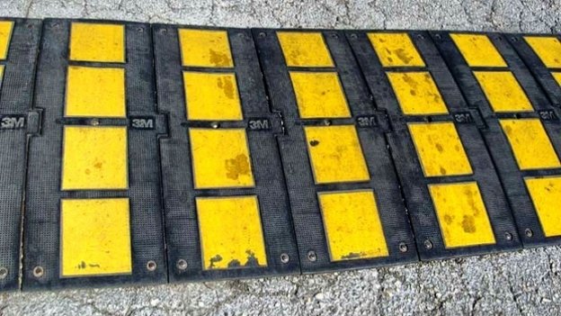 Moto - News: Dossi “assassini”: tutti i Comuni dovrebbero eliminarli