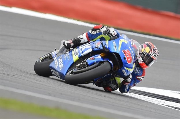A Silverstone vince Vinales e fa la storia, 3° Rossi
