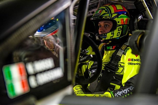 Rossi: "I would have liked to have Rosberg's problem"