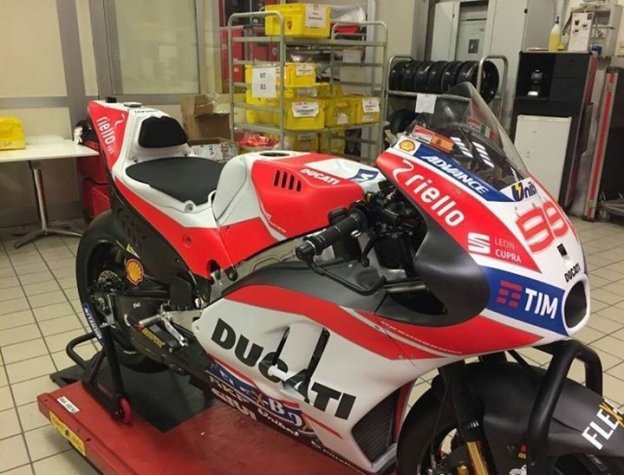 Ducati come F.1: presentazione in maschera