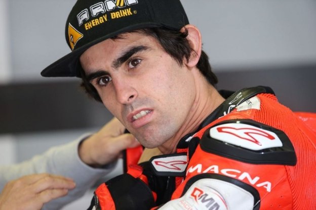 Moto2: Julian Simon torna nel Motomondiale