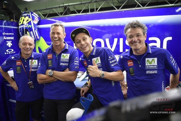 MotoGP: Valentino Rossi ha l'OK dei medici per correre