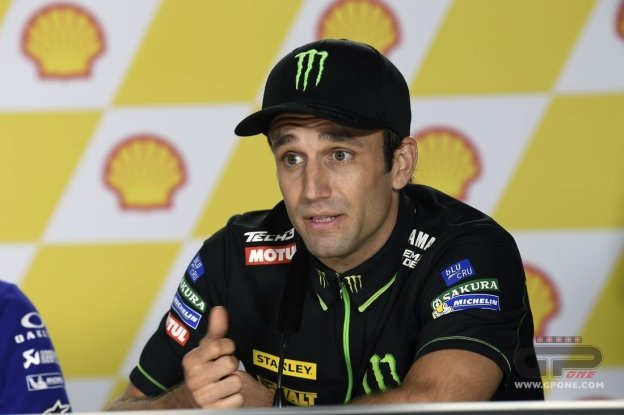 MotoGP: Zarco: "Rossi ha gli occhi anche dietro il casco" 