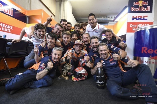 MotoGP: Marquez: "è una vittoria che vale più di 25 punti"