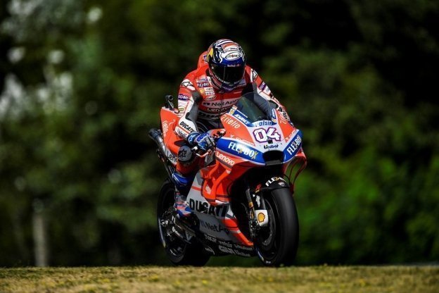 MotoGP: Dovizioso all'attacco, 1° davanti a Crutchlow e Vinales