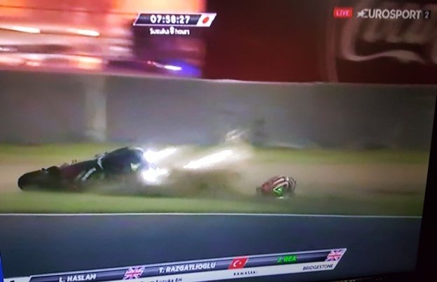 SBK: Suzuka: beffa Kawasaki, Rea cade a un minuto dalla fine, è trionfo Yamaha