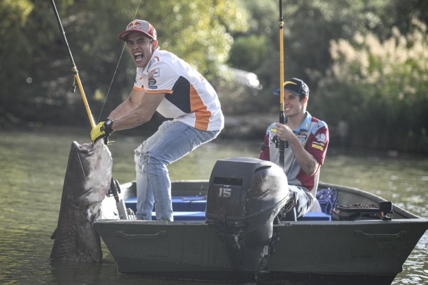 MotoGP: Marquez sulle orme di Stoner: si dà alla pesca