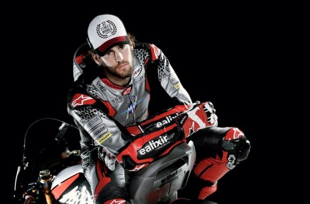 Moto2: Manzi: "Guidare la MV Agusta mi mette pressione ma ne sono orgoglioso"