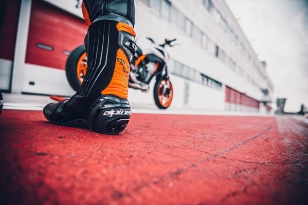 Moto - News: KTM - l'annuncio: annullata la partecipazione a tutte le fiere 2020