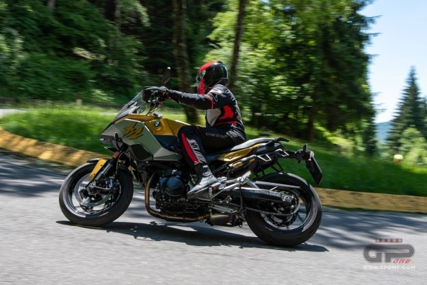 Moto - Test: Prova BMW F 900 XR 2020: Una XR alla portata di tutti