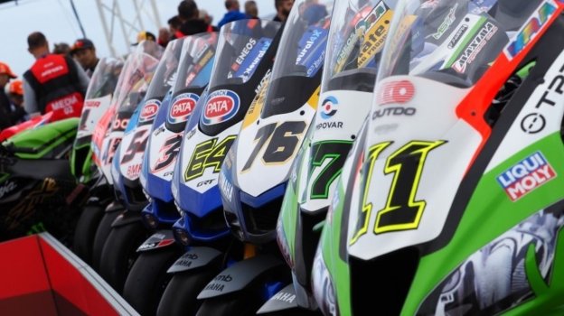 SBK: Superbike: Il Mondiale è finito, ma mezzo paddock non ha una sella per il 2021