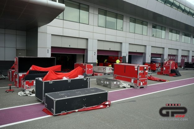 MotoGP: Test Qatar: nel primo giorno si impone Bradl, la sorpresa è Bastianini