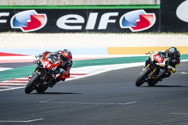 SBK: CIV SBK Misano: Pirro devastante in Gara 2, beffato Delbianco
